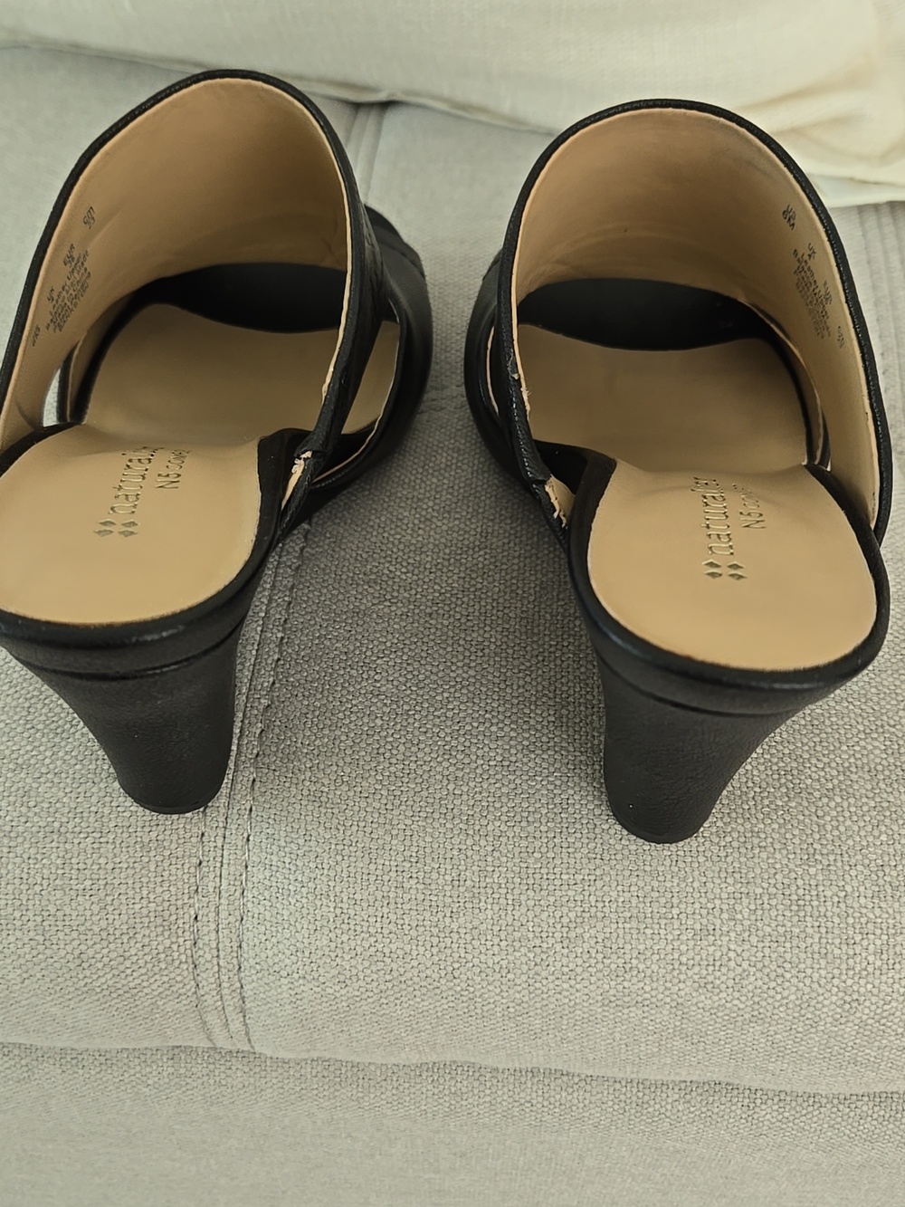 Naturalizer Women’s Leather Black Crossband Slide Mules - NWOT - Picture 4 of 6